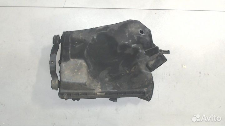 Корпус воздушного фильтра Opel Astra H, 2004