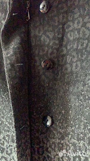 Теплое шерстяное демисезонное пальто