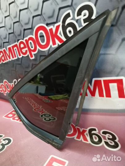 Стекло задний правый Ford Focus