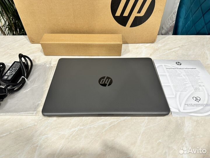 Новый ноутбук hp Core i5 10-th Gen 8Gb 256Gb