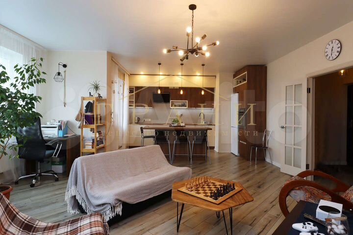 3-к. квартира, 81,6 м², 12/25 эт.