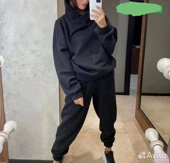 Костюмы спортивные