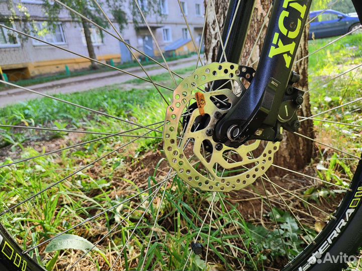 Горный велосипед GT avalanche comp 27.5 L