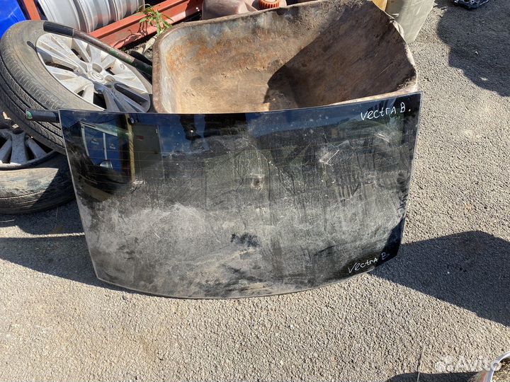 Заднее стекло Opel Vectra B седан