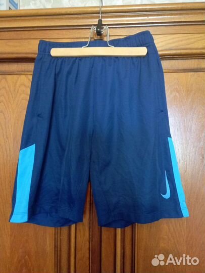 Шорты Nike для мальчика 140-146