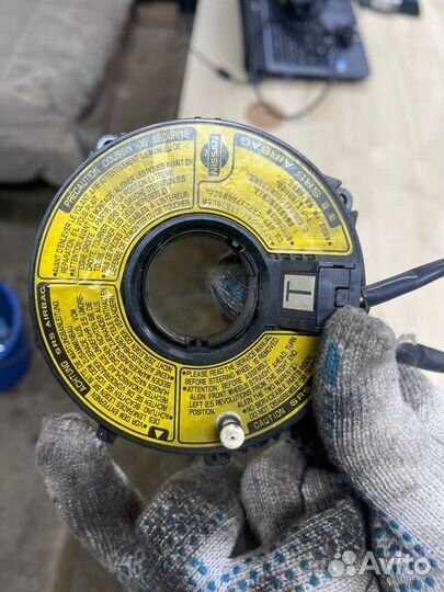 Шлейф подрулевой лягушка Nissan Primera P10