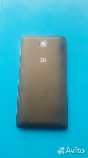ZTE V815W, 4 ГБ