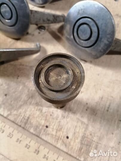 Гайки с секретом для крепленияя колпака колеса