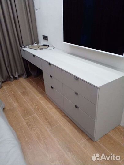 Тумба в спальню