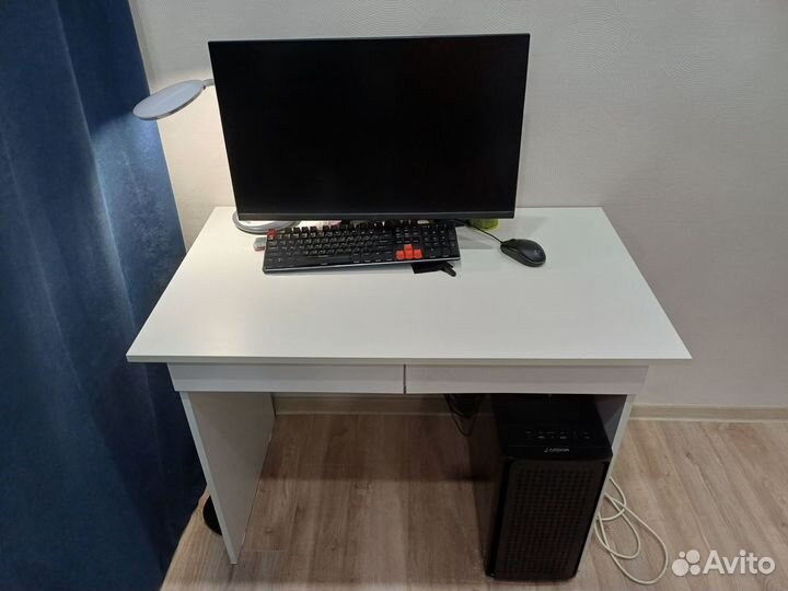 Компьютерный стол белый бу