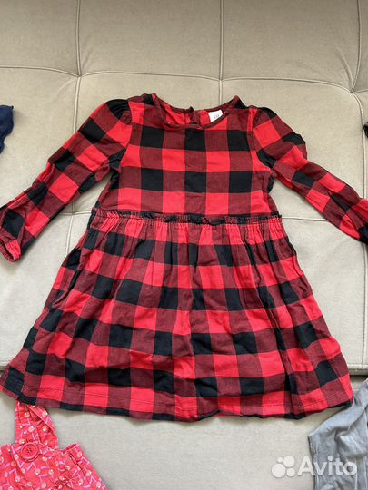 Одежда для девочки пакетом 104 размер