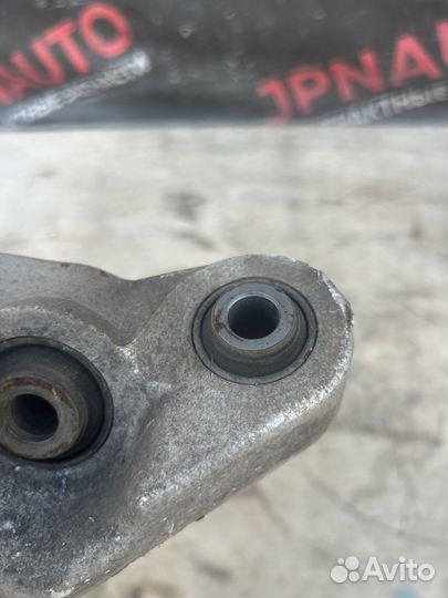 Задний Кулак поворотный Ниссан Теана 32