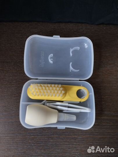 Набор Pigeon аспиратор щётка пинцет