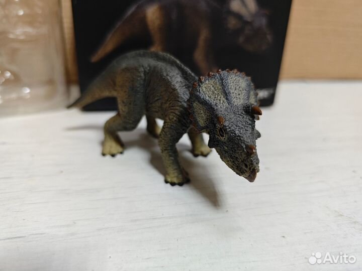 Фигурка Rebor 1:35 scale Baby Triceratops (Hazelnu