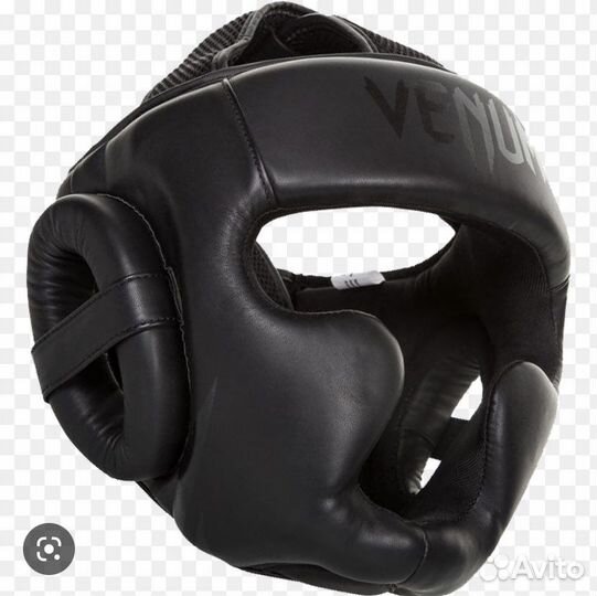 Боксерский шлем venum