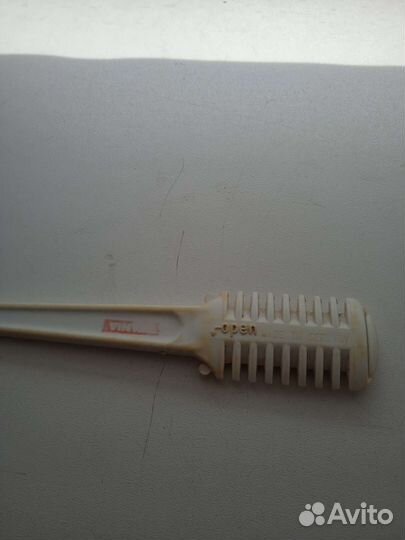 Продаю филировочную бритву