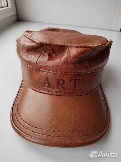 Кожаная бейсболка