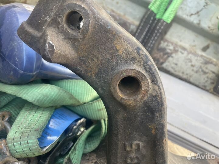 Isuzu 75 балка передняя