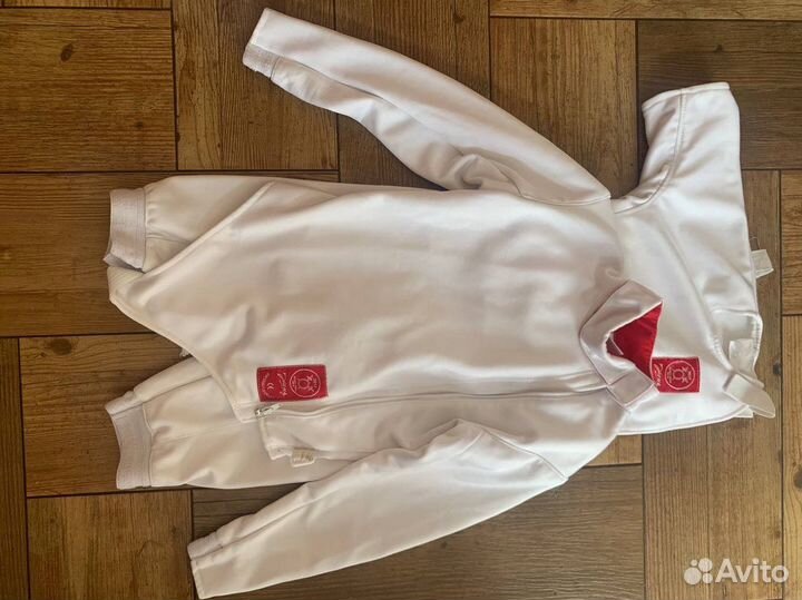 Форма для фехтования 158