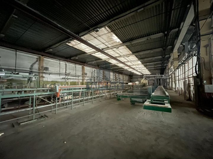 Сдаём в аренду цех 1950 м2 с к/балкой