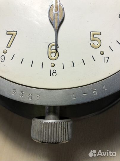 Часы каютные