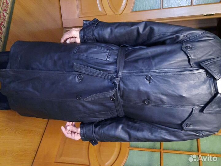 Зимнее кожаное пальто