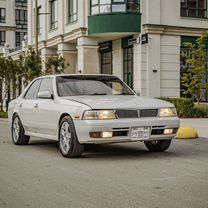 Nissan Laurel 2.0 AT, 1993, 350 000 км, с пробегом, цена 490 000 руб.