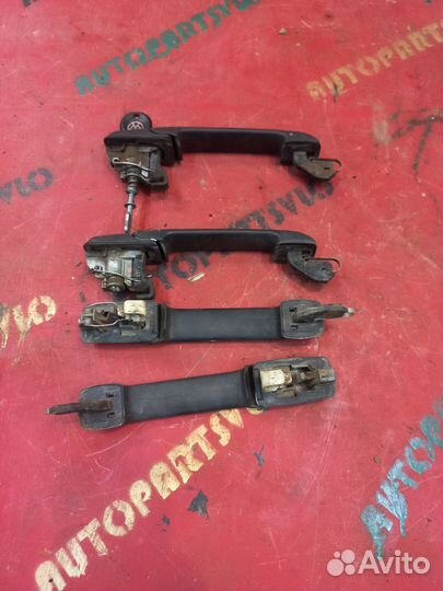 Дверные ручки Volkswagen Golf 3