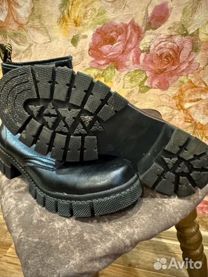 Ботинки осень весна женские 38