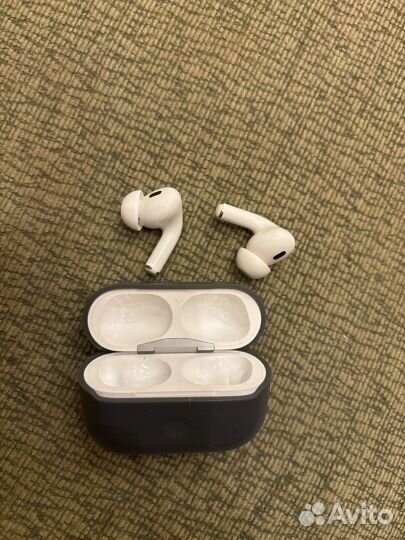 Наушники Apple AirPods Pro 2 белый