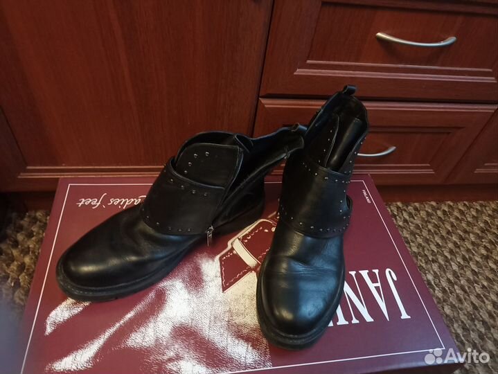 Ботинки женские демисезонные 40 размер