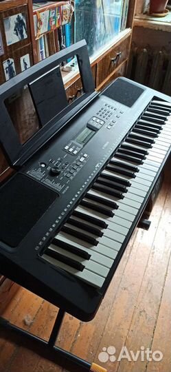 Синтезатор yamaha psr e363+ стойка Hercules