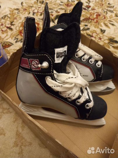 Коньки хоккейные skates