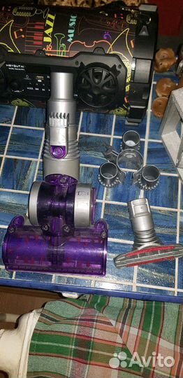 Турбо щетка насадка на пылесос Dyson для ковров