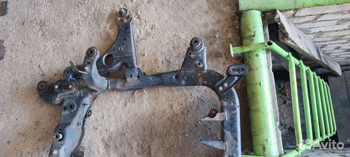 Подрамник opel astra h