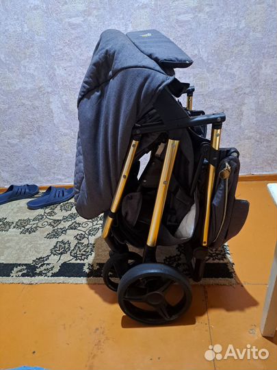 Прогулочная коляска бу
