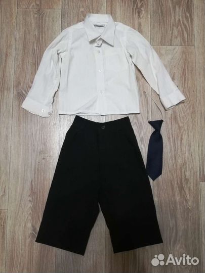 Рубашка, брюки, галстук