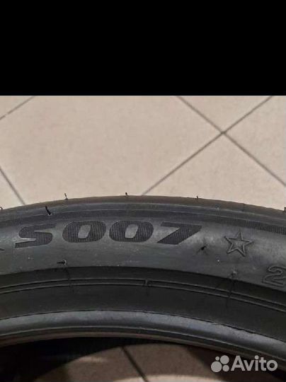Bridgestone Potenza S007 245/35 R20 и 275/30 R20