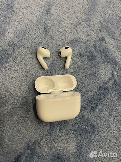 Беспроводные наушники apple airpods 3