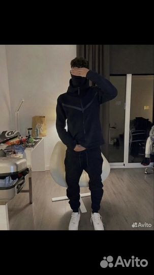 Nike tech fleece