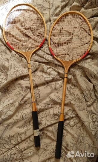 Ракетка для бадминтона