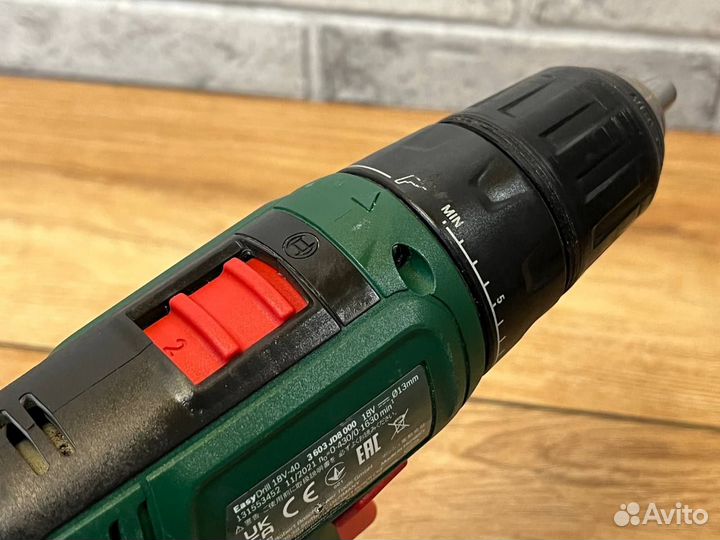 Шуруповерт Bosch easydrill 18v-40