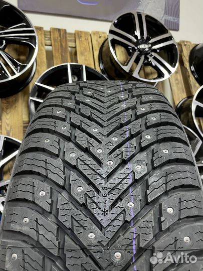 Nokian Tyres Hakkapeliitta 10p 255/35 R19 96T