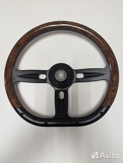 Спортивный руль black spoke mahogany