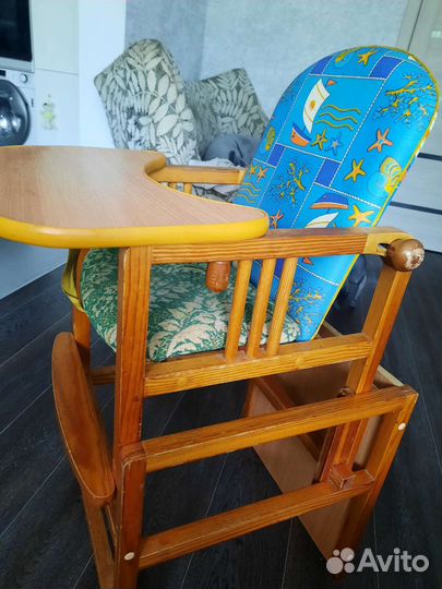 Стульчик для кормления