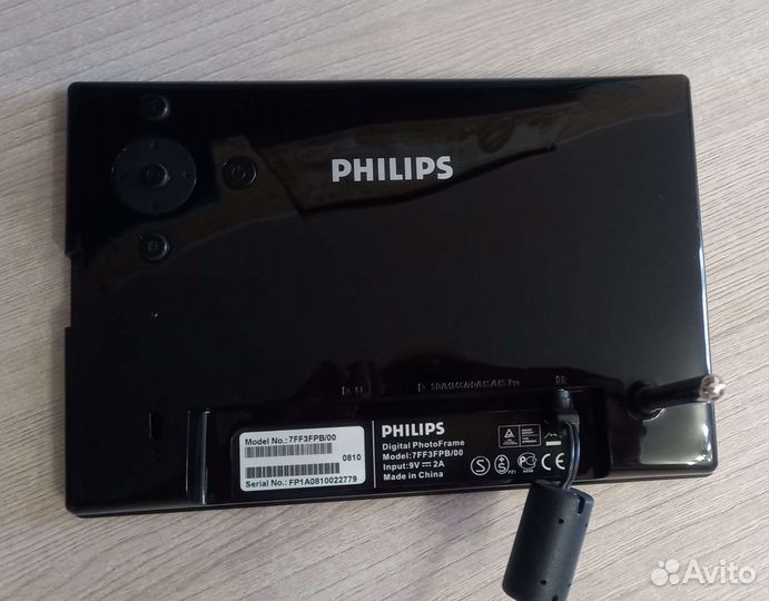 Цифровая рамка philips