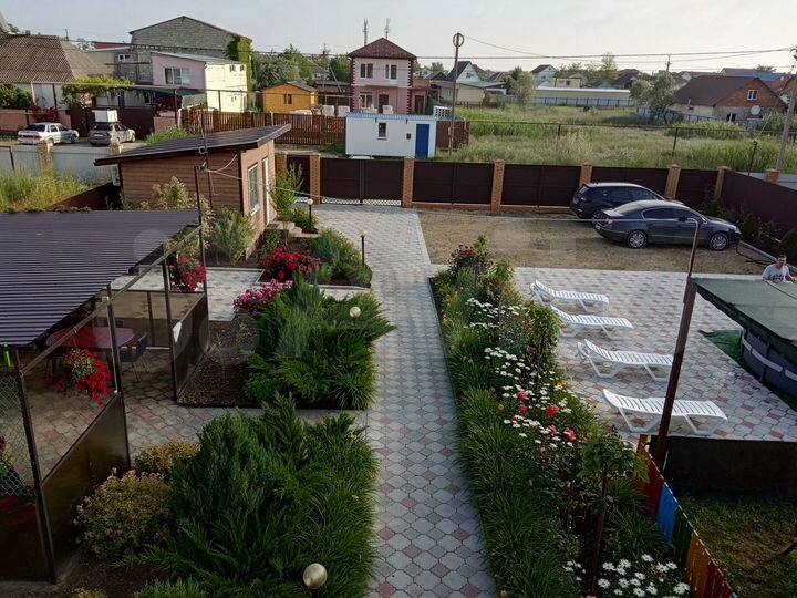 Комната 18 м² в 1-к., 1/2 эт.