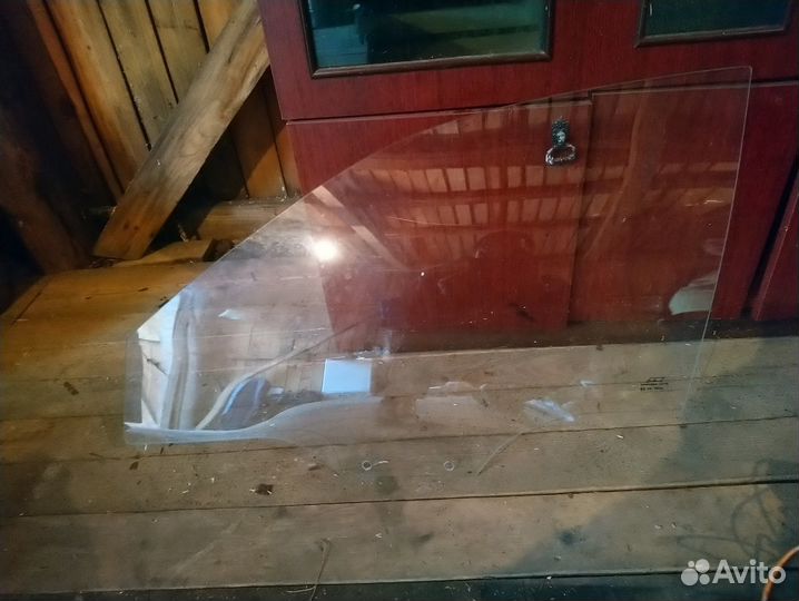 Стекло на Киа спектра