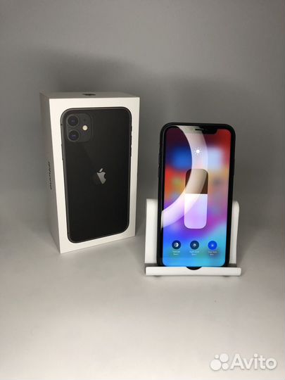 iPhone 11, 64 ГБ