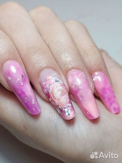 Наращивание ногтей